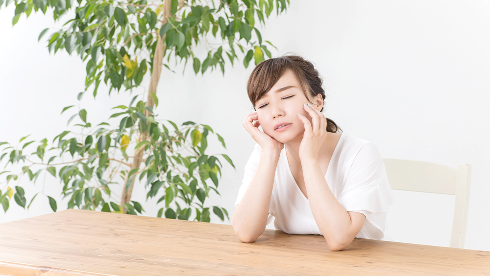 熱中症気味の女の人